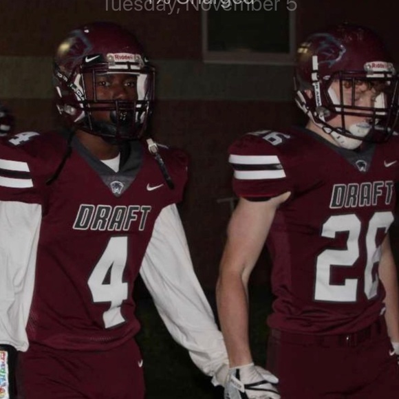 Meet your Posher, Jesse - Picture 1 of 1